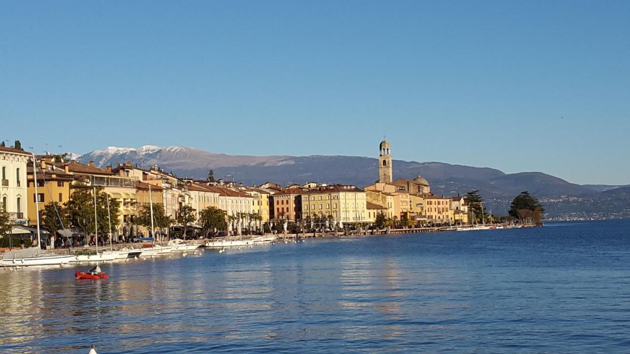 La Casa Sul Lago Salò Exteriör bild